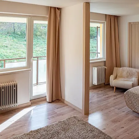 Garni 酒店 Považská Bystrica