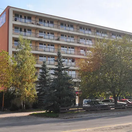 ホテル Garni Považská Bystrica