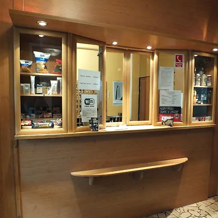 Garni Hotel *