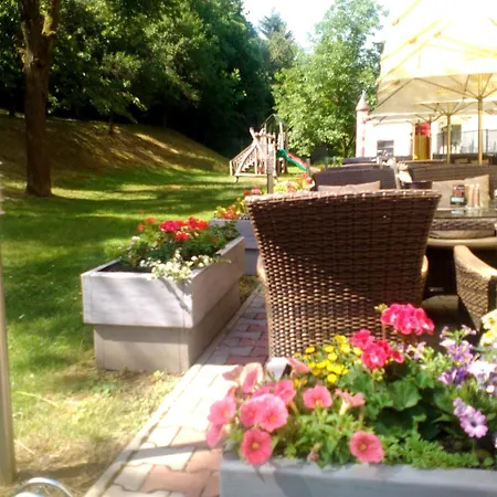 Hotel Garni *