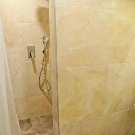 Garni * Považská Bystrica