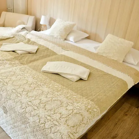 Garni * Považská Bystrica