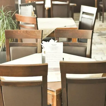 Szálloda Garni *