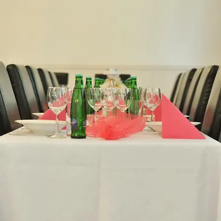 Garni Hotel *