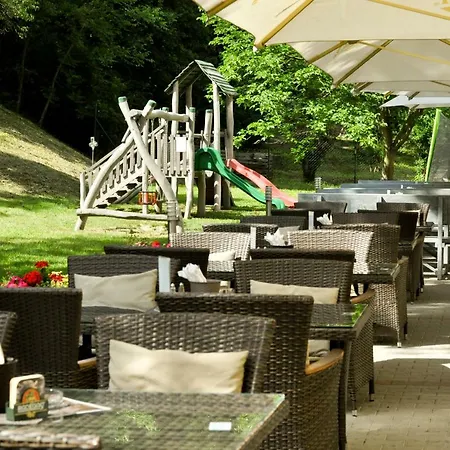 Hotel Garni *